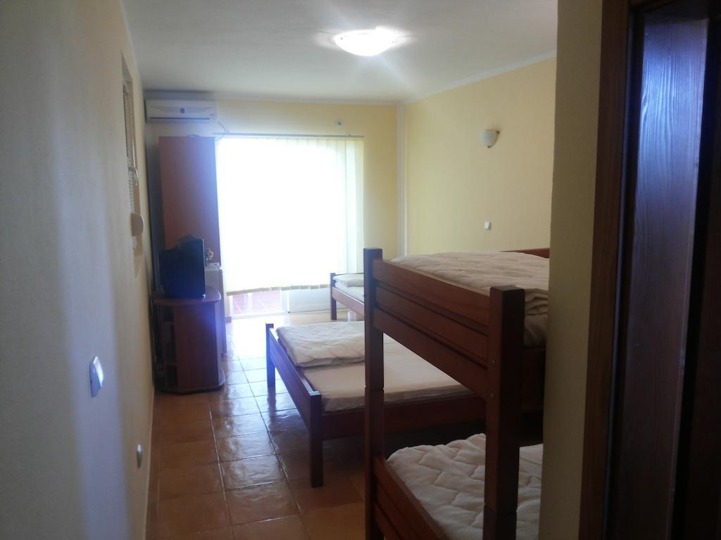 Apartments And Studios Anicic Utjeha Szoba fotó